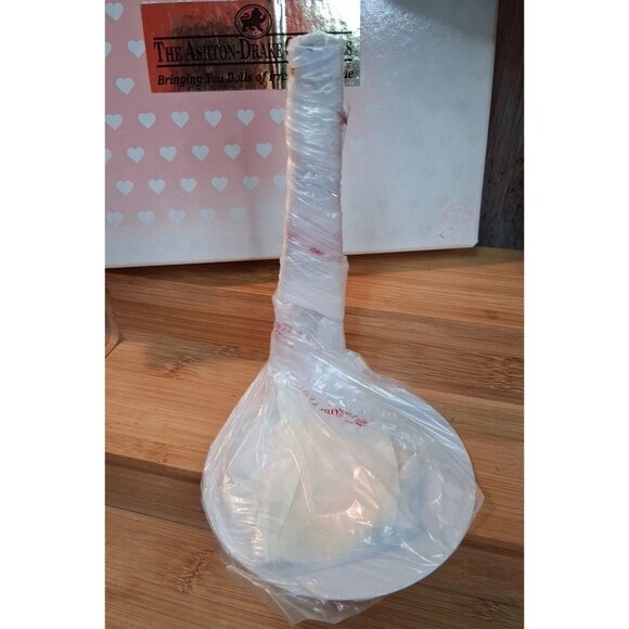 Effanbee Holiday Patsy Durable Doll 1999 Reproduction Ashton Drake Boxed & COA - Picture 3 of 16